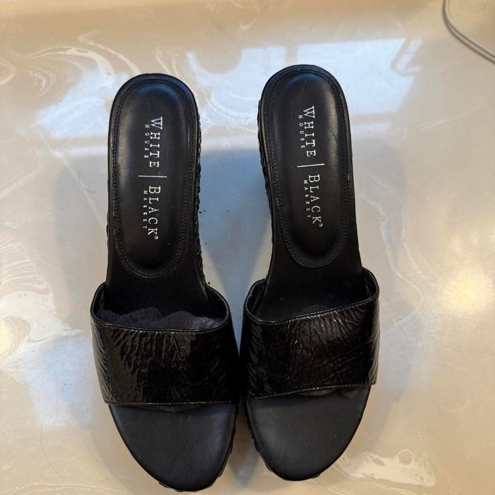 White House Black Market Black Patent Leather Woven Wicker Slide Wedge Sandals